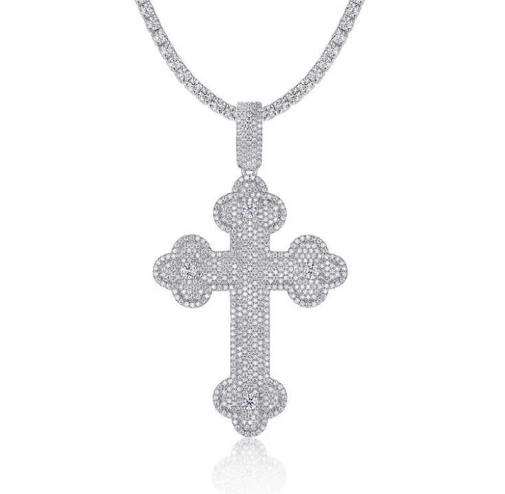 CROSS PENDANT V MOISSANITE