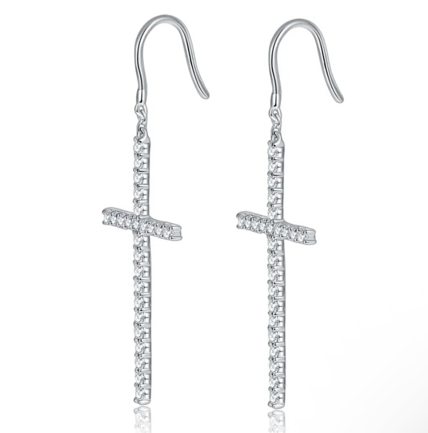 Aretes cruz moissanita