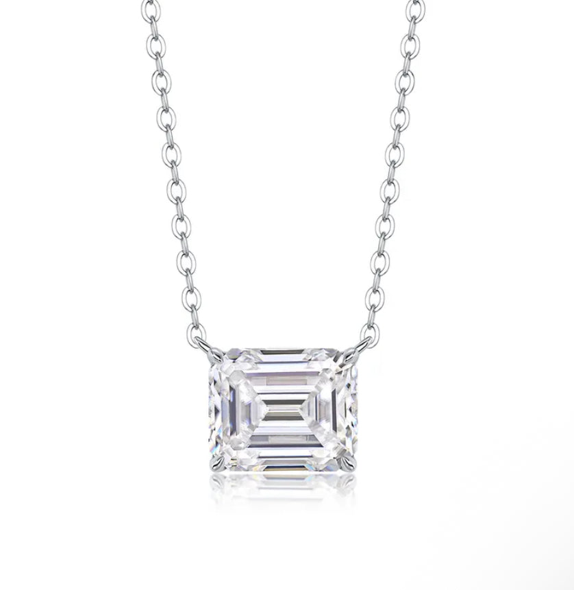 Dije Corte esmeralda de plata con moissanitas