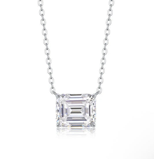 Dije Corte esmeralda de plata con moissanitas