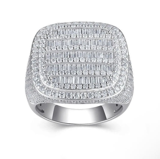 Anillo HP de plata con moissanitas