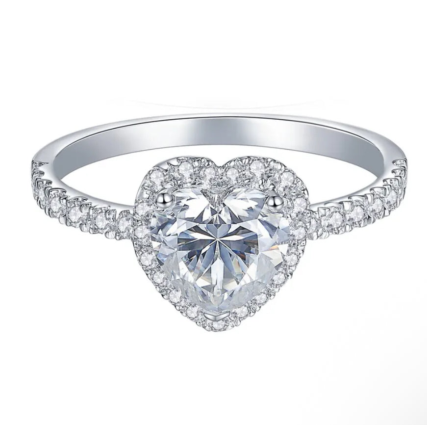 Anillo compromiso de plata con moissanitas