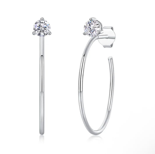 Aretes con piedra central moissanita