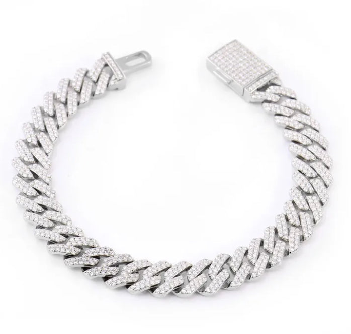 CLASSIC CUBAN BRACEELET MOISSANITE 6MM
